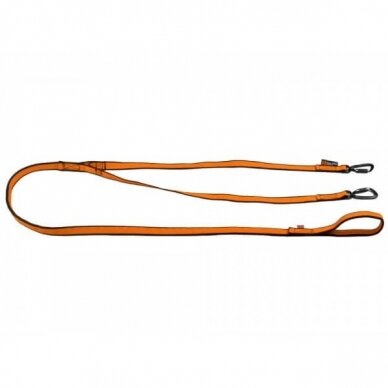 Non-stop dogwear Bungee leash double is a bungee leash for two dogs