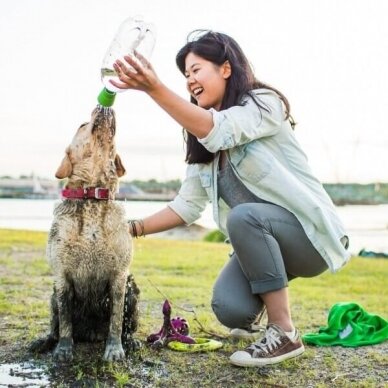 Kurgo Mud Dog Travel Shower  grab a shower  for dogs 6