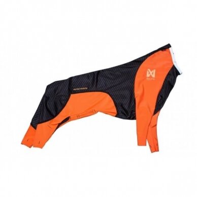 Non-stop dogwear Protector snow is developed to keep your dog´s fur from packing up with snow